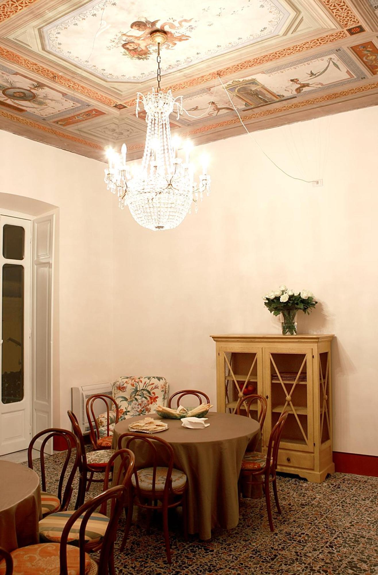 Bellezza Suites Cagliari Exterior foto